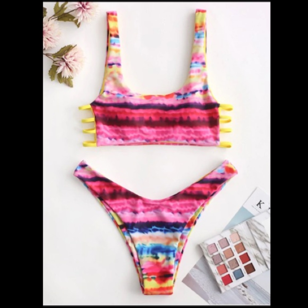 ZAFUL Rainbow Tie Dye Strappy Cutout Bikini
